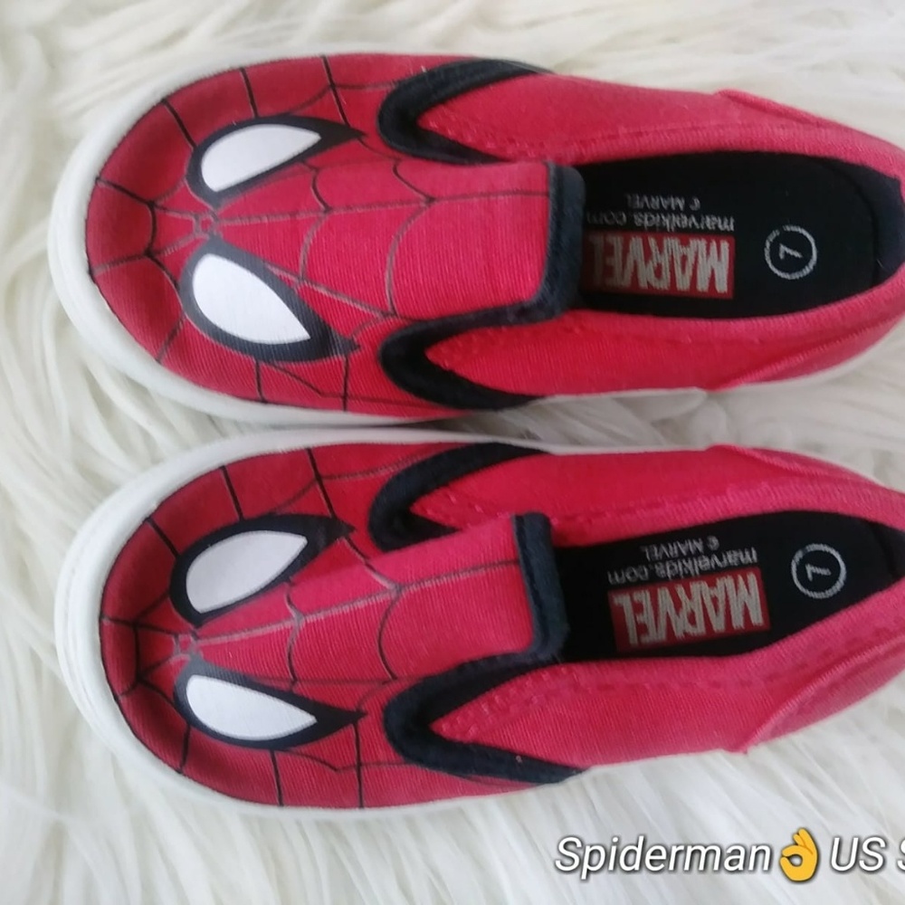 Shoe